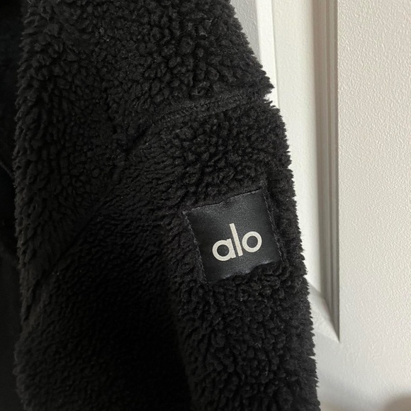 Alo Yoga Sherpa Varsity Jacket - Picture 4 of 4